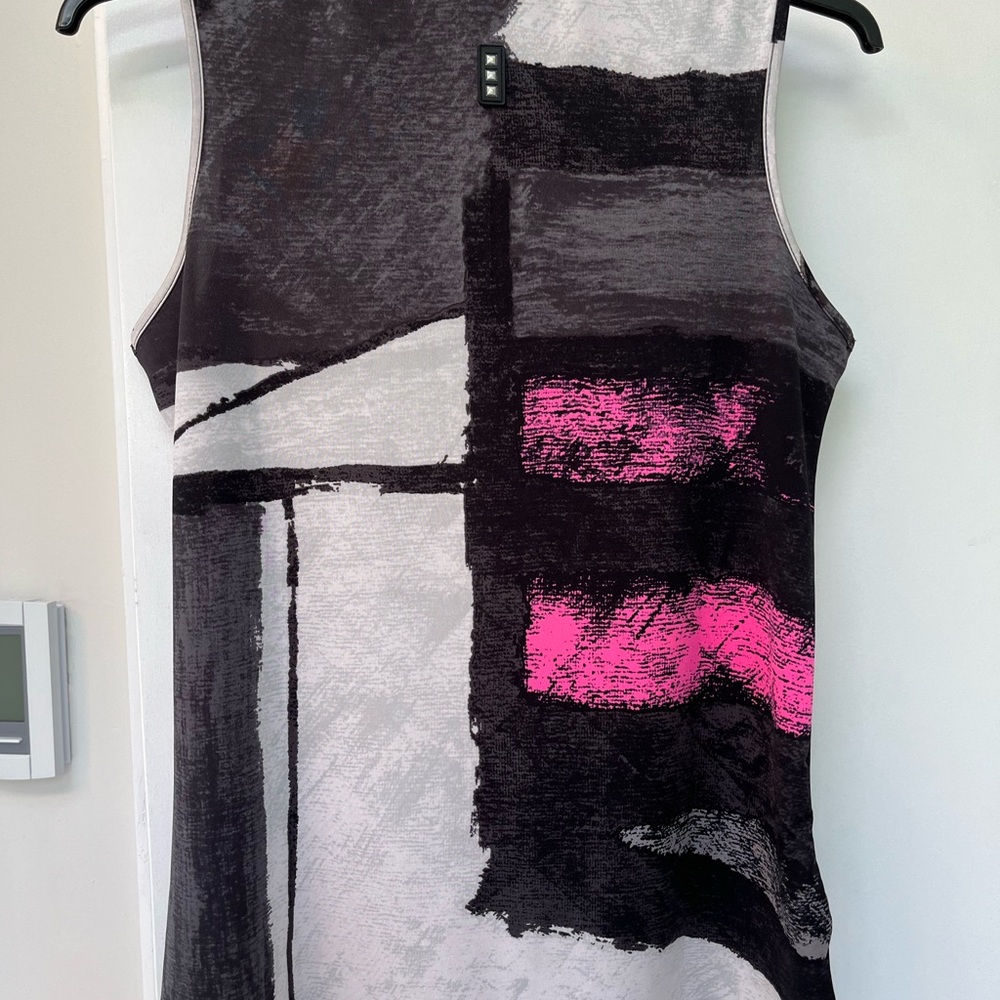 Golf top - Picture 2 of 2